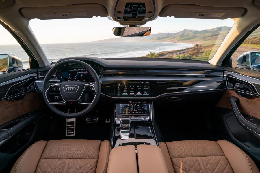 Торпедо Audi S8 (D5) 2019 года  (NA) (фото 4 из 40)
